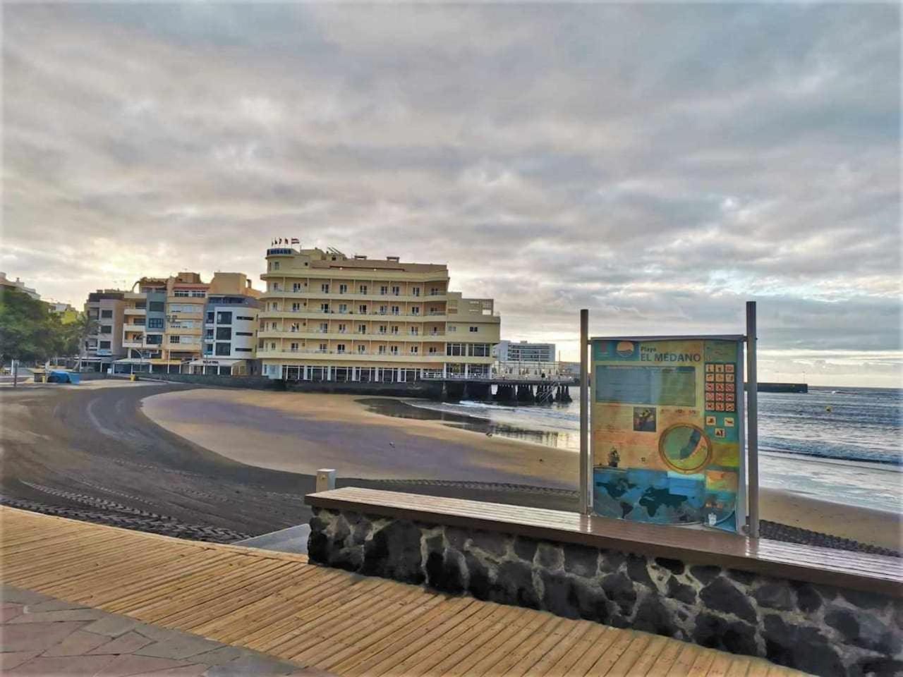 Apartamento Rentenerife Sand & Sea El Medano 外观 照片